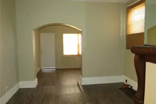 4829 Lougean Ave, Pittsburgh, PA 15207 - Photo 13