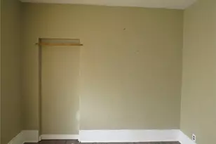 4829 Lougean Ave, Pittsburgh, PA 15207 - Photo 15