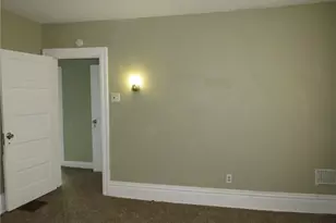 4829 Lougean Ave, Pittsburgh, PA 15207 - Photo 29