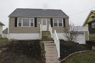 347 Clark St, Washington, PA 15301 - Photo 1