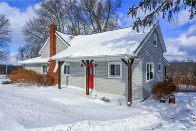 457 E Crestview Dr, Delaware Township, PA 16154 - Photo 1