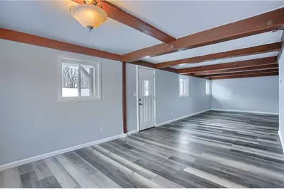 457 E Crestview Dr, Delaware Township, PA 16154 - Photo 5