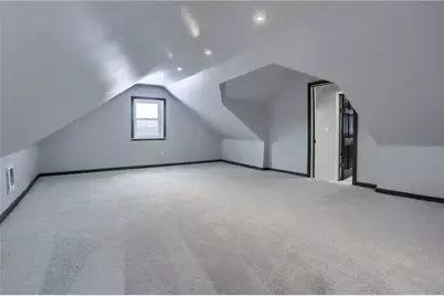 457 E Crestview Dr, Delaware Township, PA 16154 - Photo 19