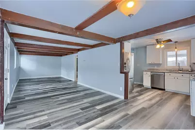 457 E Crestview Dr, Delaware Township, PA 16154 - Photo 5