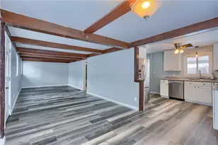 457 E Crestview Dr, Delaware Township, PA 16154 - Photo 5