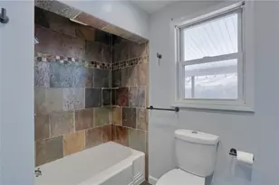 457 E Crestview Dr, Delaware Township, PA 16154 - Photo 13