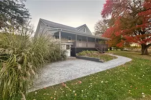 457 E Crestview Dr, Delaware Township, PA 16154 - Photo 31