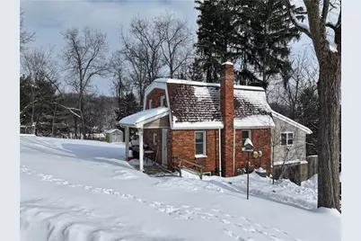 101 Hillcrest Dr, Ross Twp, PA 15237 - Photo 1