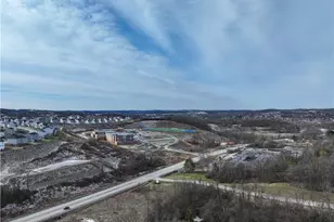 106 Sandy Brae Dr, North Strabane, PA 15317 - Photo 9