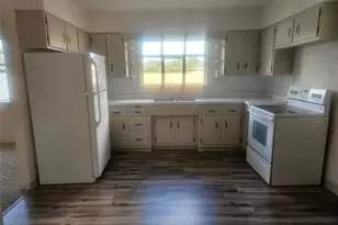 2448 Mill St, Aliquippa, PA 15001 - Photo 5