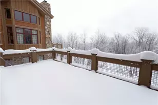 112 Southwind Dr, Seven Springs, PA 15622 - Photo 13