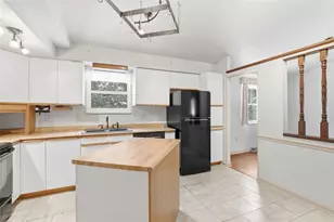 106 Windmill Rd, Twp of But SE, PA 16002 - Photo 11