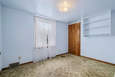 475 W Lake Rd, Pymatuning Township, PA 16154 - Photo 11