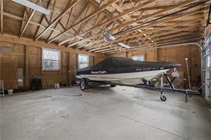 475 W Lake Rd, Pymatuning Township, PA 16154 - Photo 17