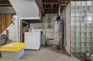 475 W Lake Rd, Pymatuning Township, PA 16154 - Photo 19