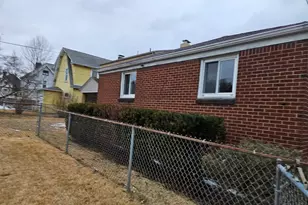 1808 Ridge Ave, Coraopolis, PA 15108 - Photo 9