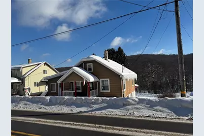 283 Argyle St, Petrolia, PA 16050 - Photo 3