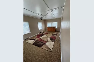 283 Argyle St, Petrolia, PA 16050 - Photo 13