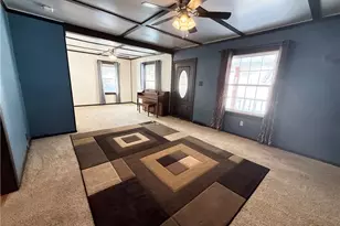 283 Argyle St, Petrolia, PA 16050 - Photo 9