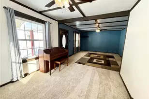 283 Argyle St, Petrolia, PA 16050 - Photo 5