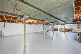 679 Dogwood Ln, Hermitage, PA 16148 - Photo 25