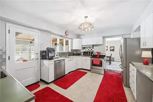 679 Dogwood Ln, Hermitage, PA 16148 - Photo 11