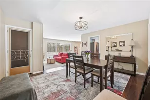 679 Dogwood Ln, Hermitage, PA 16148 - Photo 9