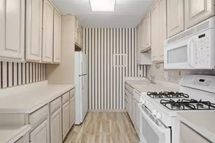 1160 Bower Hill Rd, Pittsburgh, PA 15243 - Photo 19