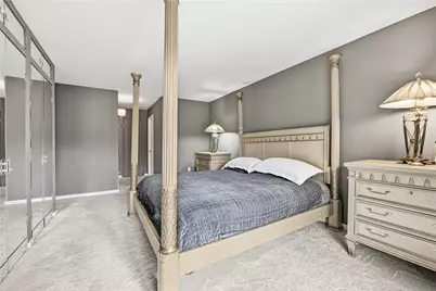 1500 Cochran Road #703, Scott Township, PA 15243 - Photo 21