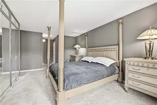 1500 Cochran Rd, Scott Township, PA 15243 - Photo 21