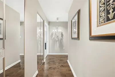 1500 Cochran Road #703, Scott Township, PA 15243 - Photo 3