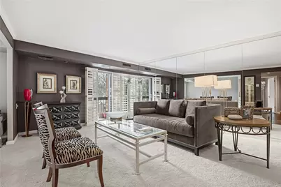 1500 Cochran Road #703, Scott Township, PA 15243 - Photo 5