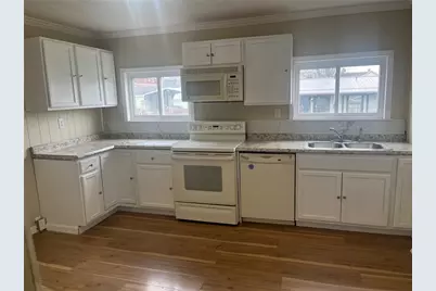 2245 Raymond Ave, Derry Township, PA 15650 - Photo 7