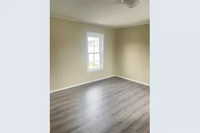 2245 Raymond Ave, Derry Township, PA 15650 - Photo 17