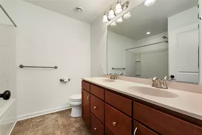 1086 Woodlawn Dr, North Strabane, PA 15317 - Photo 33