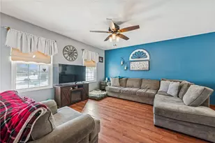 4736 Bayfield Rd, West Deer, PA 15101 - Photo 5