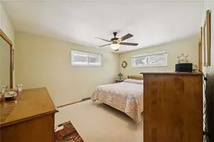 1964 Clawson Ave, Hempfield Township, PA 15601 - Photo 17