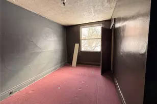 420 Parkwood Rd, Pittsburgh, PA 15210 - Photo 9