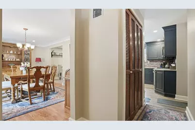 6142 Penn Dr, Penn Township, PA 16002 - Photo 5