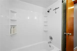 809 Bethany Dr, Pittsburgh, PA 15243 - Photo 19