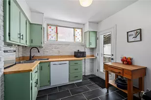 605 Whitney Ave, Pittsburgh, PA 15221 - Photo 3