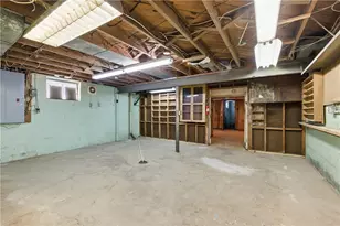 153 Pleasant Hills Blvd, Pittsburgh, PA 15236 - Photo 31