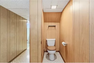 153 Pleasant Hills Blvd, Pittsburgh, PA 15236 - Photo 29