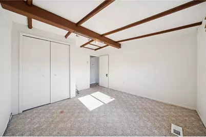 1609 Old Brodhead Rd, Center Township, PA 15061 - Photo 19