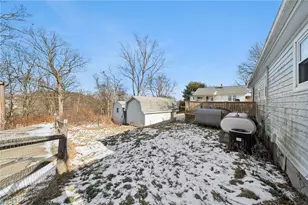 1609 Old Brodhead Rd, Center Township, PA 15061 - Photo 27