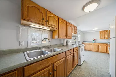 1609 Old Brodhead Rd, Center Township, PA 15061 - Photo 11