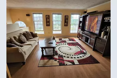 3008 Estate Drive, North Fayette, PA 15071 - Photo 3