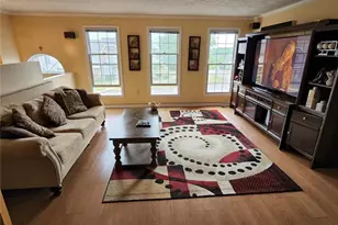 3008 Estate Dr, North Fayette, PA 15071 - Photo 3