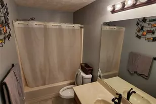 3008 Estate Dr, North Fayette, PA 15071 - Photo 11