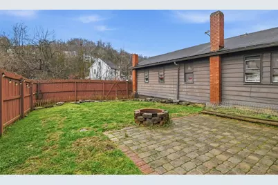 219 Railroad Ave, Carnegie, PA 15106 - Photo 31